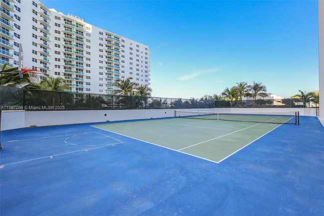 APT-1202 - 3101 S Ocean Dr, Condo with 3 bedrooms, 3 bathrooms and null parking in Hollywood FL | Image 49