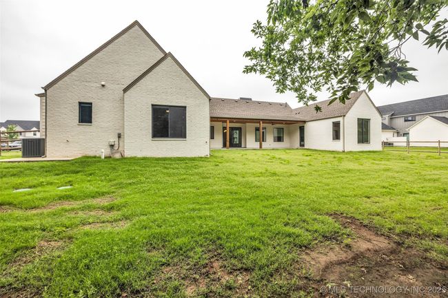 6364 N Bluesage Dr, House other with 5 bedrooms, 4 bathrooms and null parking in Owasso OK | Image 70
