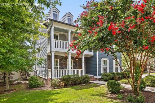 200 Peak St, Chattanooga, TN, 37405-3441 | Card Image
