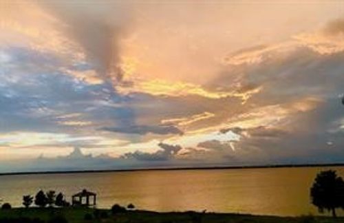 6 Terrabella Ln, Heath, TX, 75032-8955 | Card Image