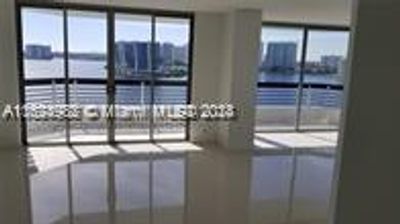 1405 - 19101 Ne 36th Ct, Condo with 2 bedrooms, 2 bathrooms and null parking in Aventura FL | Image 2