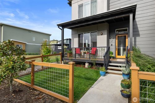 4243 Cameo Ln, Bellingham, WA, 98226-7956 | Card Image