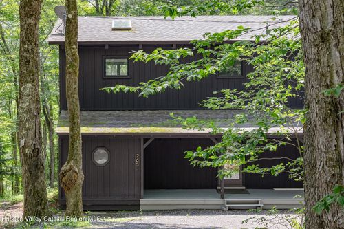 265 Tangora Cir, Highmount, NY, 12441-7707 | Card Image