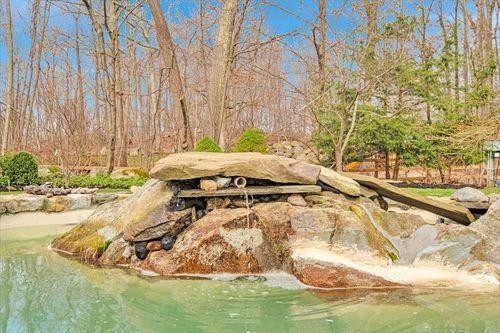 22 Arbor Ct, Holmes, NY, 12531-4604 | Card Image