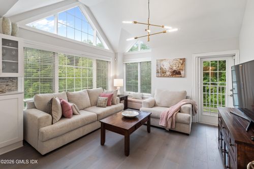 407-2 Homestead Ln, Greenwich, CT, 06831-5050 | Card Image