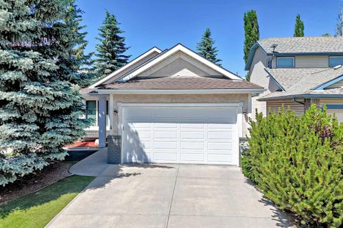 4 Valley Meadow Close Nw, Calgary, AB, T3B5M1 | Card Image