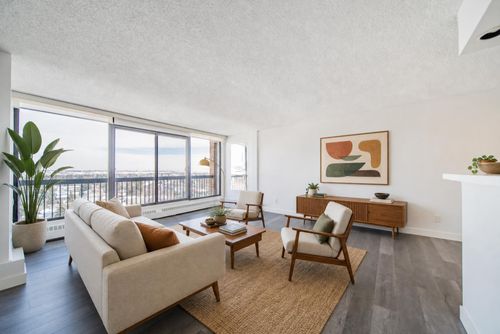 712-8604 48 Ave Nw, Calgary, AB, T3B5E6 | Card Image