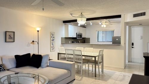 5130 Las Verdes Circle, Delray Beach, FL, 33484 | Card Image