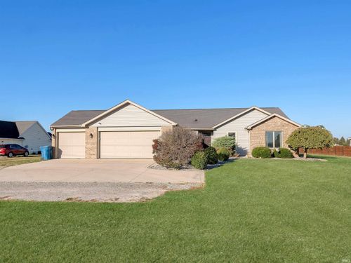 4562 County Road 35, Auburn, IN, 46706-9702 | Card Image