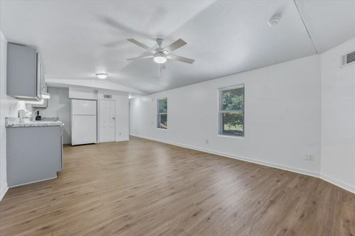 5473 Bluebird Street, Milton, FL, 32583 | Card Image