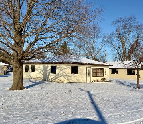 3330 Airport Rd, Peru, IL, 61354 | Card Image