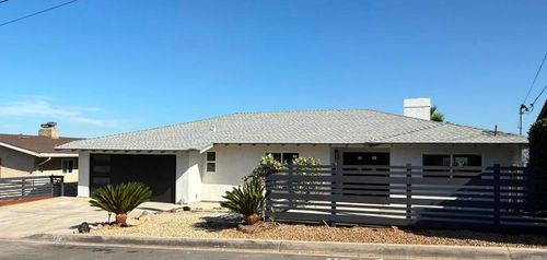 1024 Circle Dr, Escondido, CA, 92025-4511 | Card Image