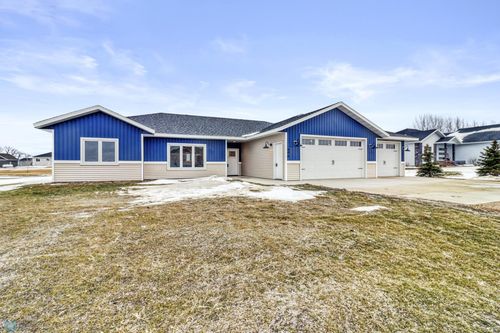 606 Blaine St N, Colfax, ND, 58018-2805 | Card Image