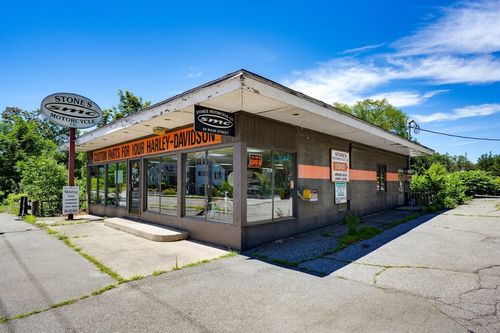 89 Main St, Northborough, MA, 01532-1943 | Card Image