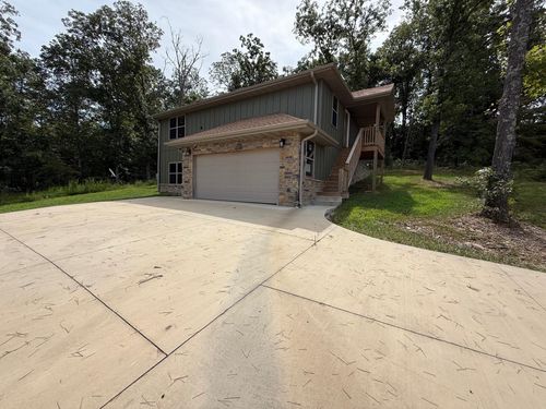 207 Juniper Ave, Cabool, MO, 65689-9157 | Card Image