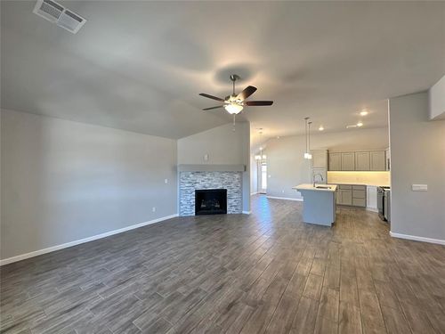 1004 Redwood Creek Dr, Yukon, OK, 73099-3552 | Card Image