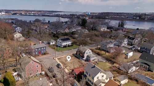 35 Felt St, Salem, MA, 01970-2436 | Card Image