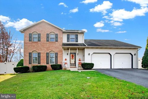 79 Oatfield Drive, DENVER, PA, 17517 | Card Image