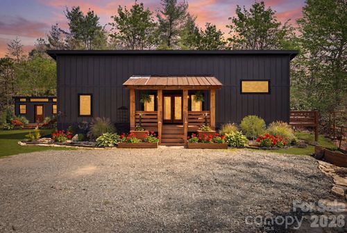 12 Bird Creek Estate Rd, Black Mountain, NC, 28711-8622 | Card Image