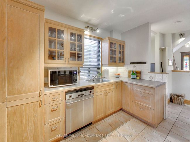 72 Beachview Cres, House other with 2 bedrooms, 1 bathrooms and 1 parking in Toronto ON | Image 14