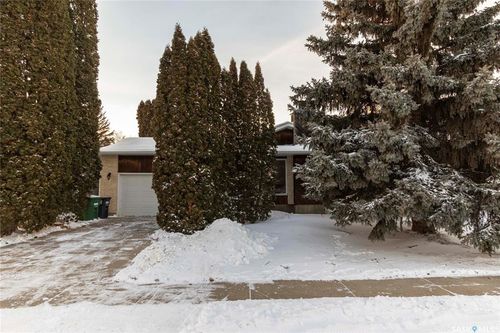 131 Tobin Cres, Saskatoon, SK, S7K4M9 | Card Image