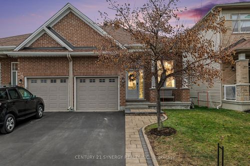 {{alt}} | Card Image