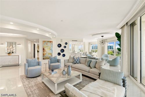 701-13665 Vanderbilt Dr, NAPLES, FL, 34110-6128 | Card Image