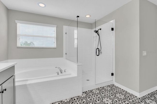 PRIMARY ENSUITE | Image 29
