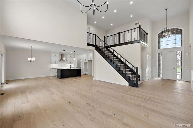 682 Westlake Ave, House other with 4 bedrooms, 4 bathrooms and null parking in Oxford MI | Image 8