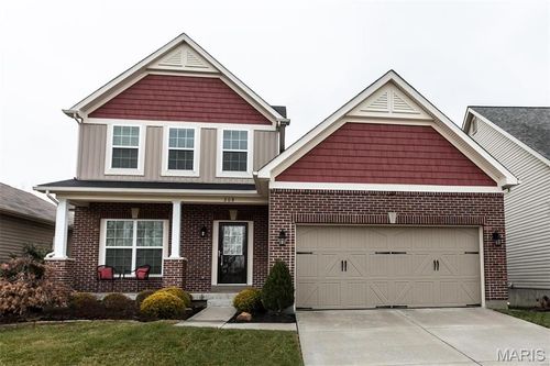 208 Mattina Ct, Saint Peters, MO, 63376-7673 | Card Image
