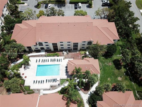 11-530 S Park Rd, Hollywood, FL, 33021-8596 | Card Image