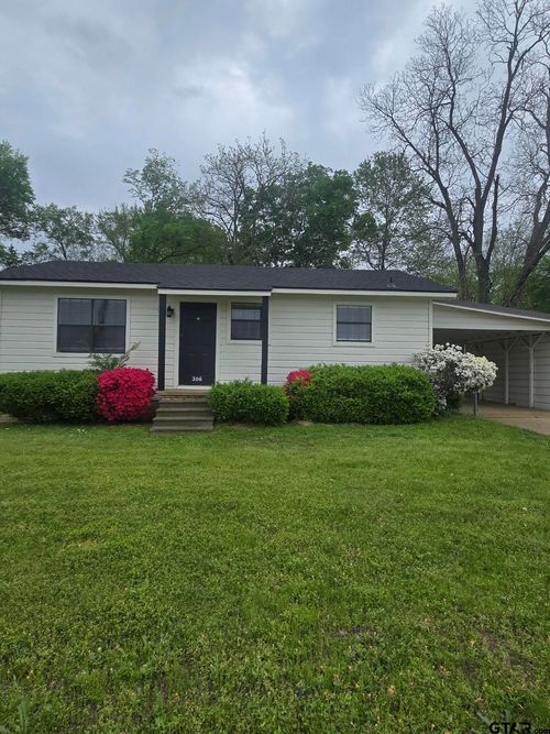 206 Cooper St, Lindale, TX, 75771-3245 | Card Image