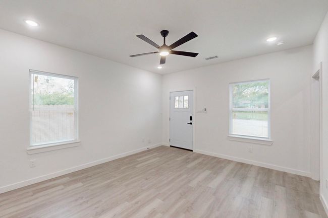 A - 1213 Mill St, House other with 3 bedrooms, 3 bathrooms and null parking in Gainesville TX | Image 7