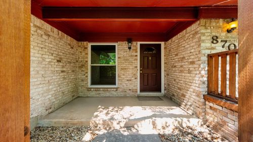 8704 Primrose Ln, Austin, TX, 78757-6937 | Card Image