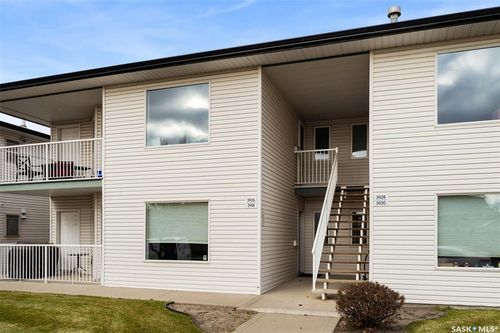 3918 7th Ave E, Regina, SK, S4N7L9 | Card Image