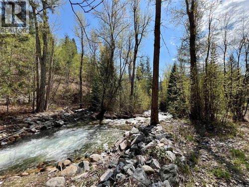 9100 Highway 22 Highway, Genelle, BC, V0G1G0 | Card Image