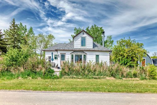 112 5 Street, Keoma, AB, T4A1G6 | Card Image