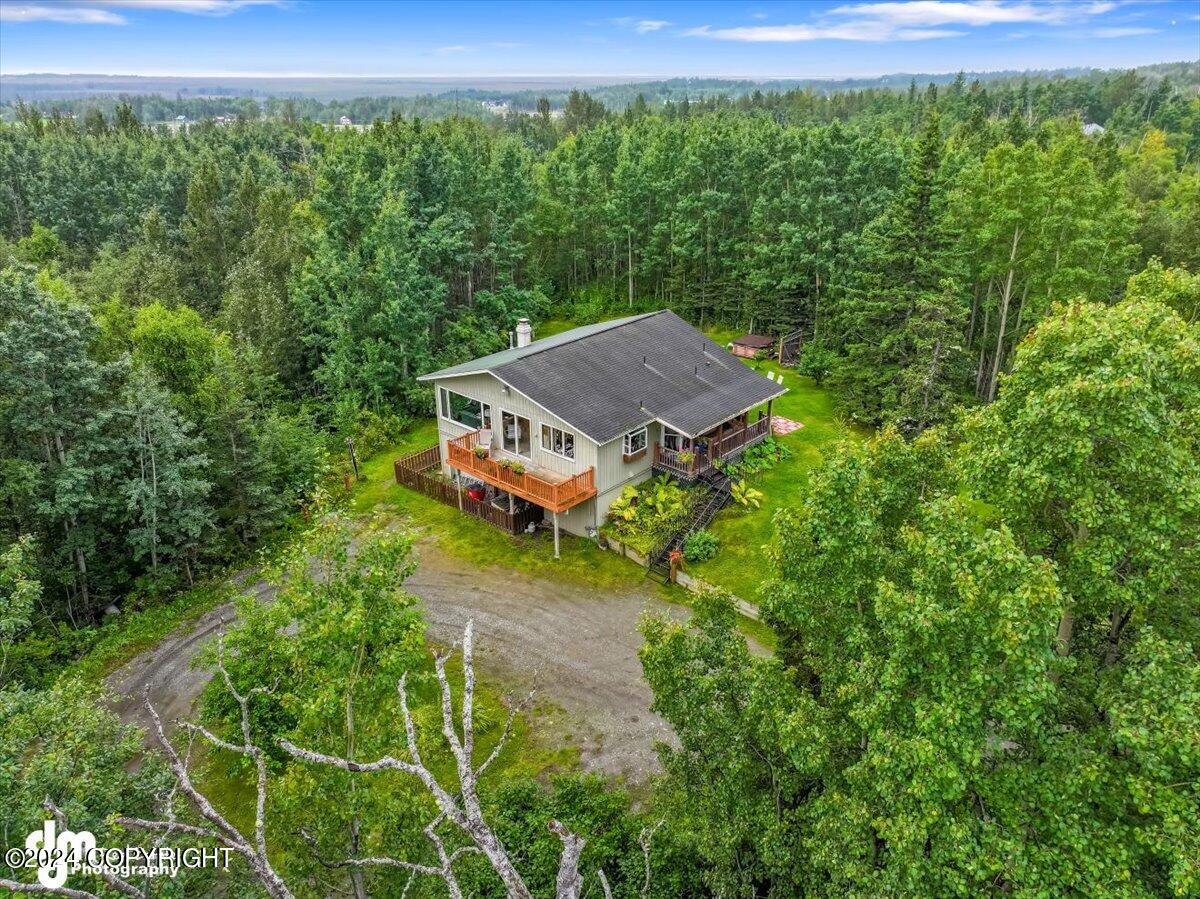Lonesome Dr, Palmer, AK 99645