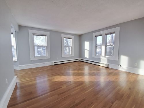 apt-2-1052 Washington St, Boston, MA, 02124-5533 | Card Image