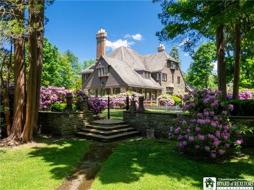73 Lincoln Rd, Bemus Point, NY, 14712-9548 | Card Image