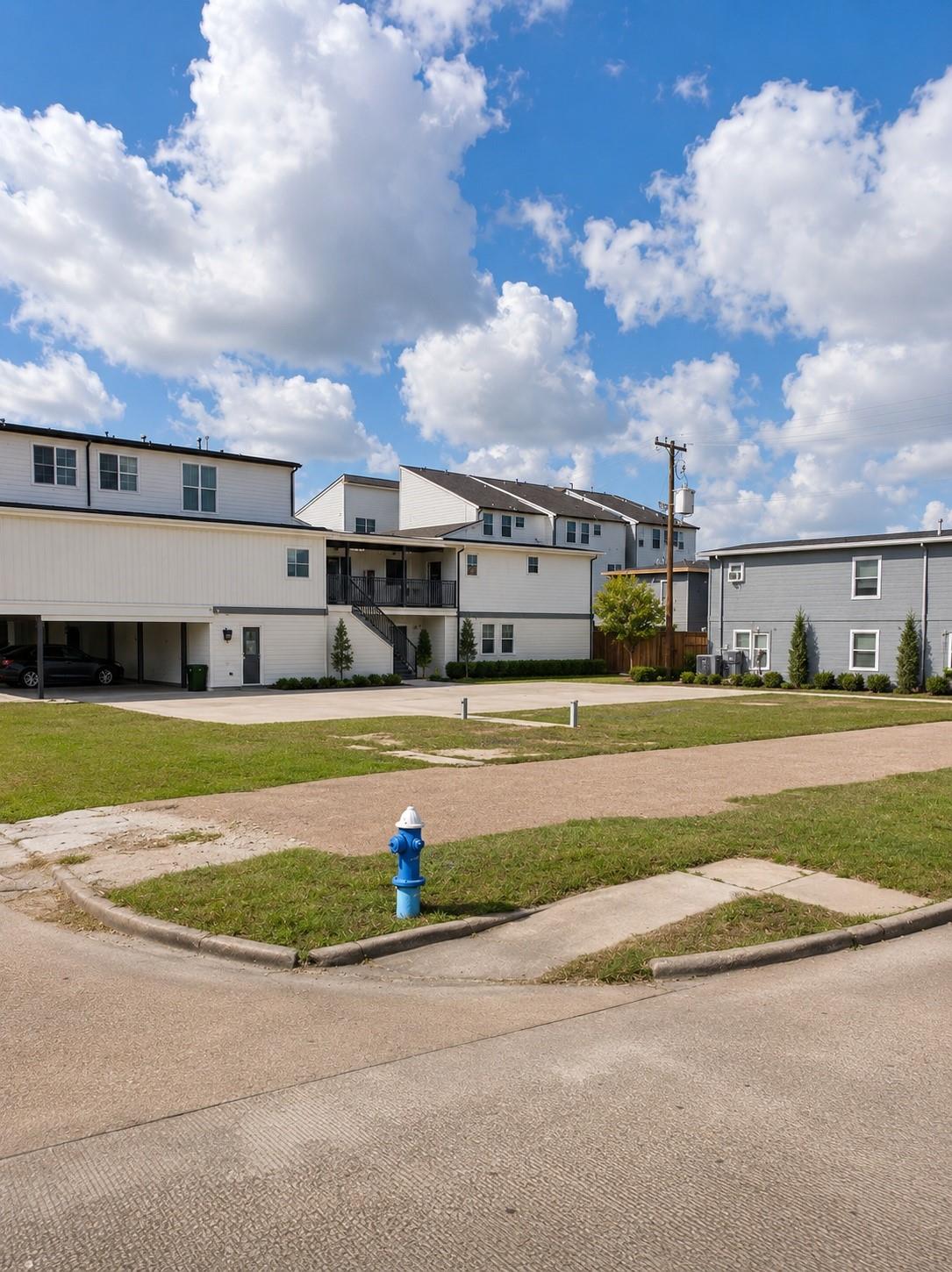 Land in Houston 2