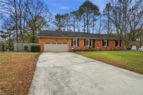 992 Larkaway Ct, Virginia Beach, VA, 23464-3018 | Card Image