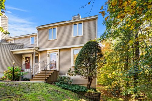 58-58 Brickett Hill Cir, Haverhill, MA, 01830-1579 | Card Image