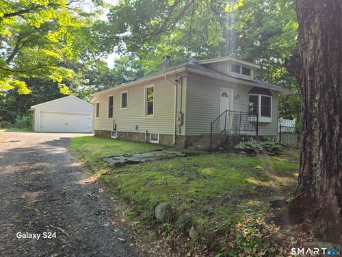 145 Liberty St, Clinton, CT, 06413-1703 | Card Image