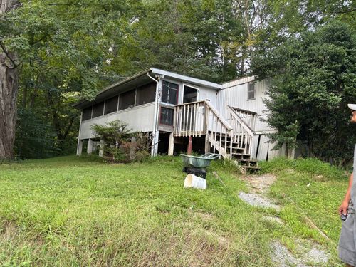 151 Big Springs Ln, Jacksboro, TN, 37757-5226 | Card Image