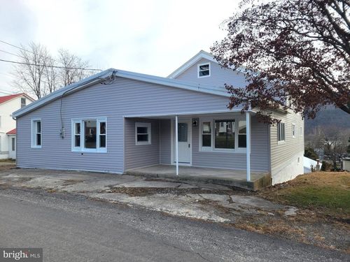 830 Lincoln St, DUNCANNON, PA, 17020-1825 | Card Image