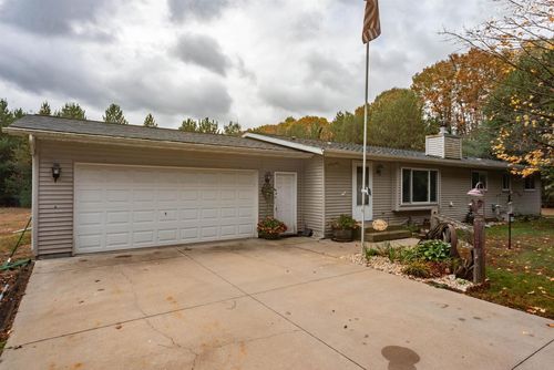 W7987 Cottonville Lane, DAKOTA, WI, 54982 | Card Image