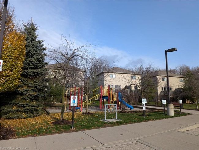 2C - 1941 Ottawa St S, Townhouse with 3 bedrooms, 2 bathrooms and 2 parking in Kitchener ON | Image 21