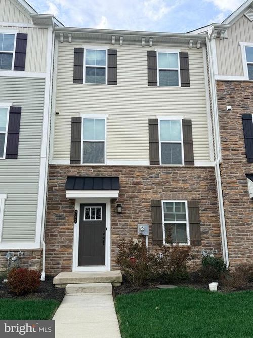 745 Quarry Road, MALVERN, PA, 19355 | Card Image
