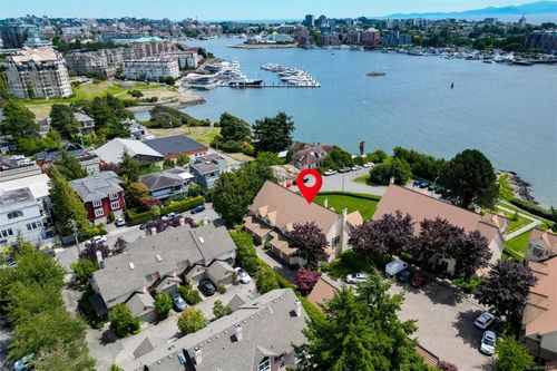 140-210 Russell St, Victoria, BC, V9A3X2 | Card Image
